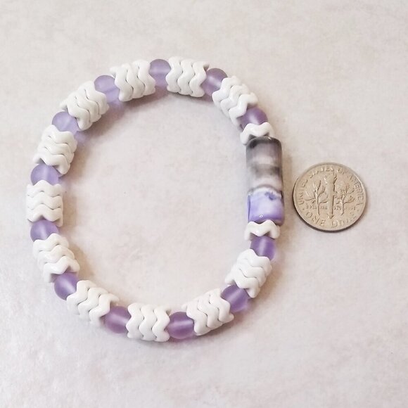 Boho! Lilac Lavender + Creamy White Soft Bangle Bracelet! Small 6-6.75" Wrists - Picture 4 of 6